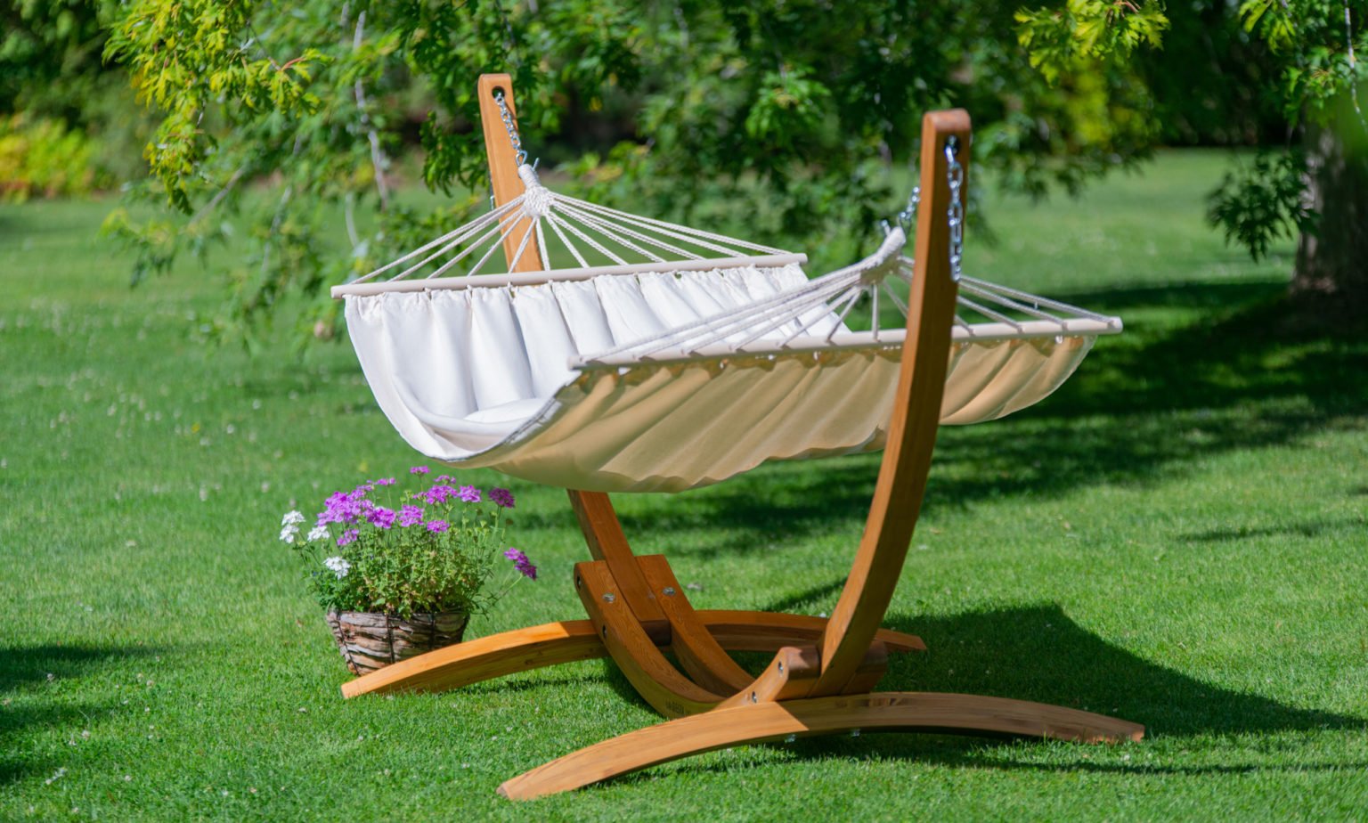 Hängematte mit Gestell Indoor & Outdoor Haengewelt.de